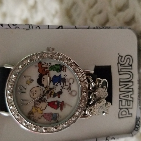 Watch - Picture 2 of 2